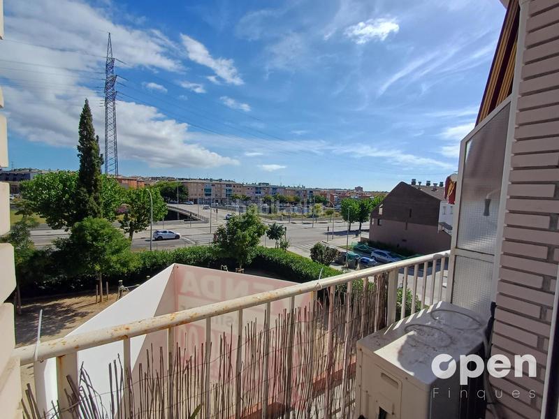 Foto 4f5d60aa-c6b1-4a4c-a287-d54d44399660. Pis amb calefacció aparcament a Egara Terrassa