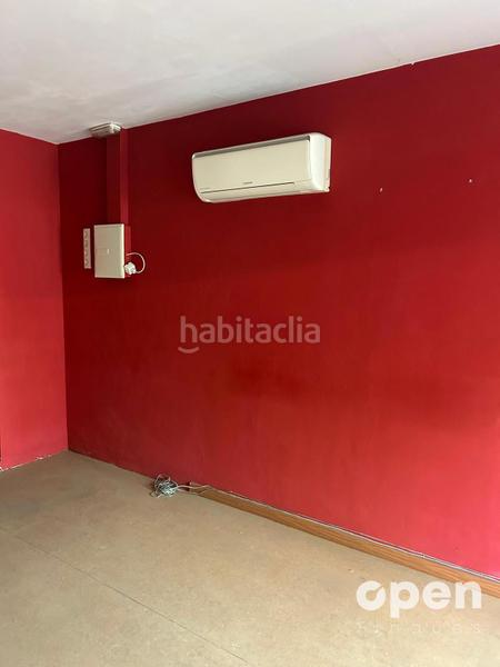 Foto 71ea6088-08d4-4d97-80b3-3c3296735da1. Local comercial a Torrent d'en Pere Parres Terrassa