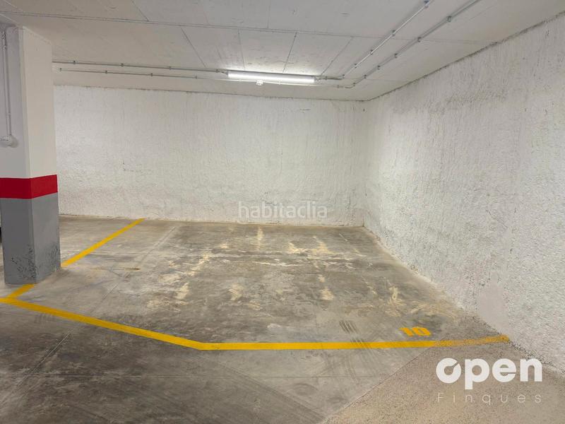 Foto 5fac7f34-d9aa-4526-9aa0-df62cf22e580. Parking coche calle berguedà en Can Palet Terrassa