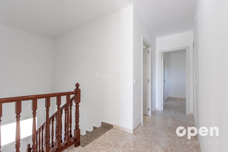 Foto 09bfa1ec-3fb6-4ffb-8024-f1ed963a7512. Chalet zona can torrents en Cunit residencial Cunit