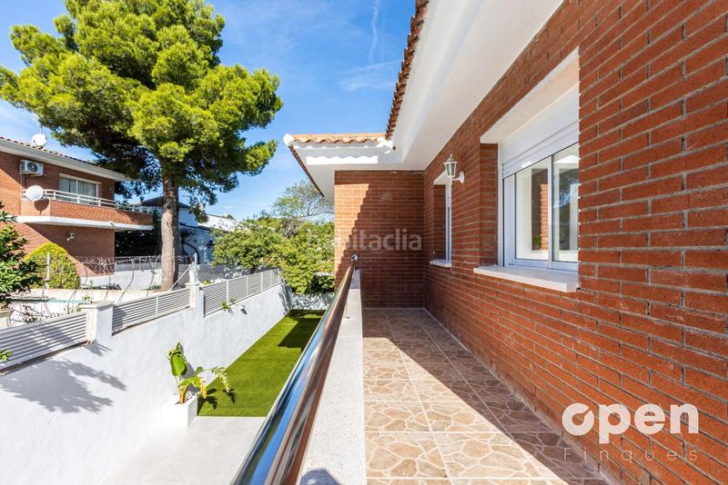 Foto 33fbd568-e318-4804-8a16-2c54fd1da4df. Chalet zona can torrents en Cunit residencial Cunit