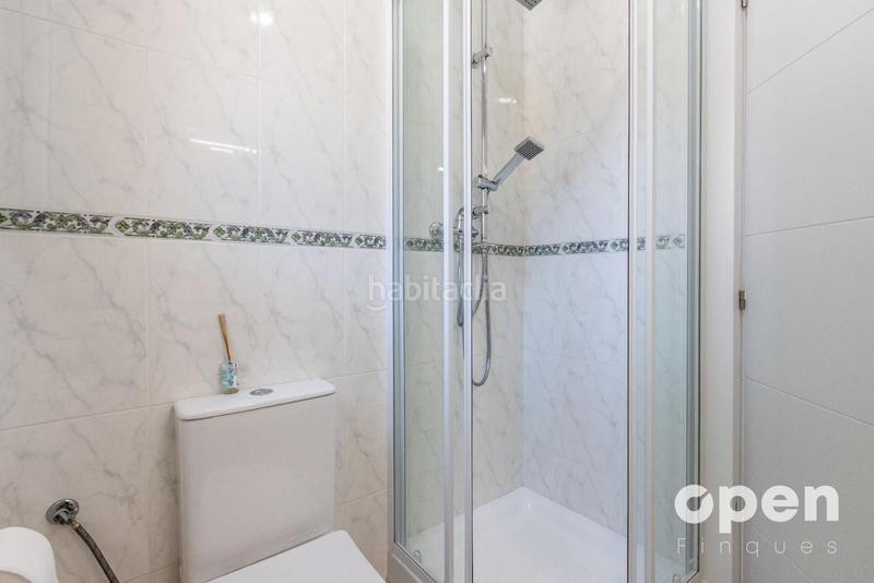 Foto 3aebd9b4-a9cc-4b5a-a2c5-1e7e4f6f47f7. Chalet zona can torrents en Cunit residencial Cunit