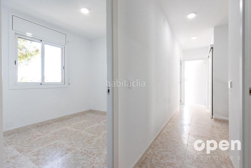 Foto 6cdbff84-15e4-4922-ac4b-de4c84bb38d6. Chalet zona can torrents en Cunit residencial Cunit