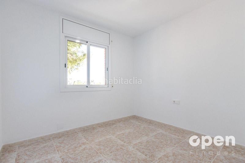 Foto 83e23778-5ce3-4516-a5c2-201a80021dd2. Chalet zona can torrents en Cunit residencial Cunit