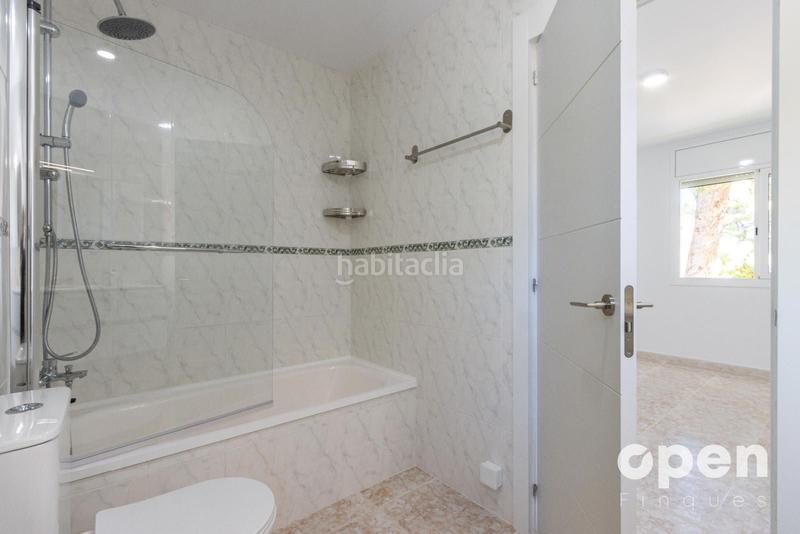 Foto a544a538-dbc2-4381-9009-8e3fbc421505. Chalet zona can torrents en Cunit residencial Cunit