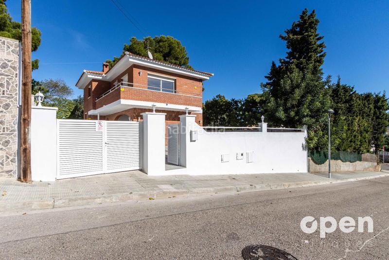 Foto b8486e94-52d0-4b40-bb65-6ed95b15614f. Chalet zona can torrents en Cunit residencial Cunit