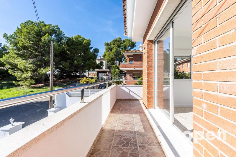 Foto c21e0e26-fa36-4303-a7a3-c8a73443272c. Chalet zona can torrents en Cunit residencial Cunit