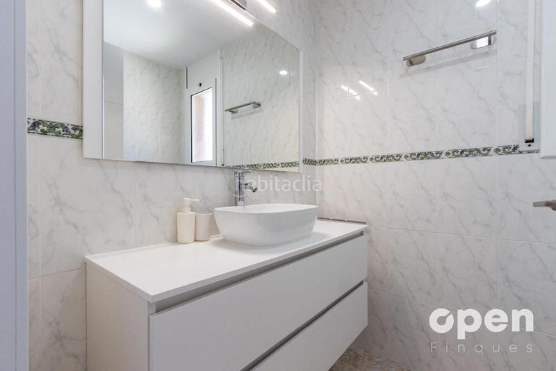 Foto cfdf0021-da4e-41af-9087-b1c81059495c. Chalet zona can torrents en Cunit residencial Cunit