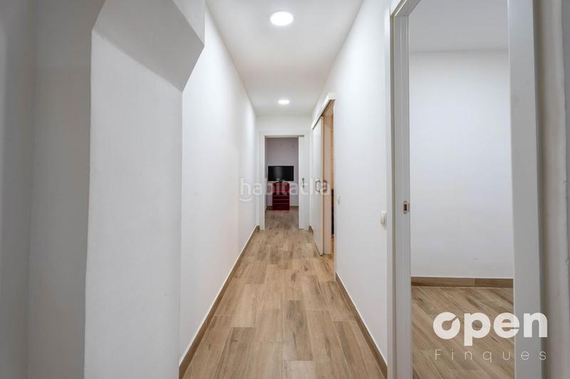 Foto 543e4832-bf26-4ce6-9a4e-6415319874d1. Casa adosada calle de pau claris en Barri del Centre Terrassa