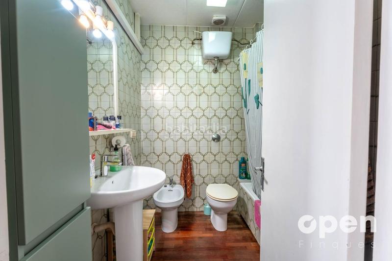 Foto cab4550c-8412-45df-864d-de7090ac7220. Casa adosada calle de pau claris en Barri del Centre Terrassa