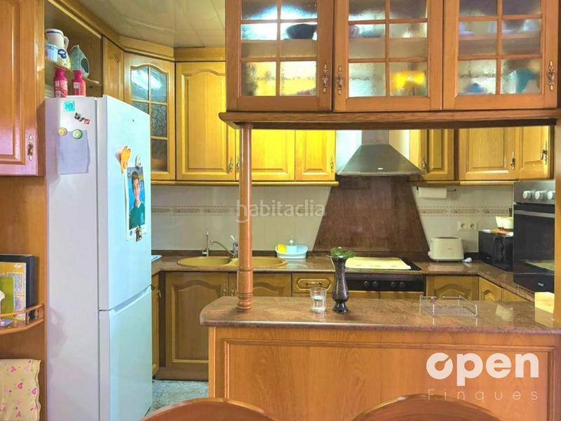 Foto 6984e8d6-983d-4187-81a8-9222cd6593ef. Casa calle dàngel guimerà en Can Palet Terrassa