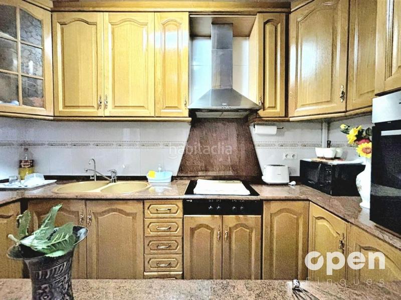 Foto 9e308b9d-8b1f-4a07-8875-2d98d29daac1. Casa calle dàngel guimerà en Can Palet Terrassa