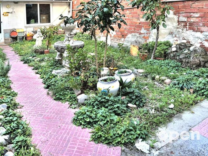 Foto d8f532cb-a8d7-4b0c-8cfe-5985c116dd93. Casa calle dàngel guimerà en Can Palet Terrassa