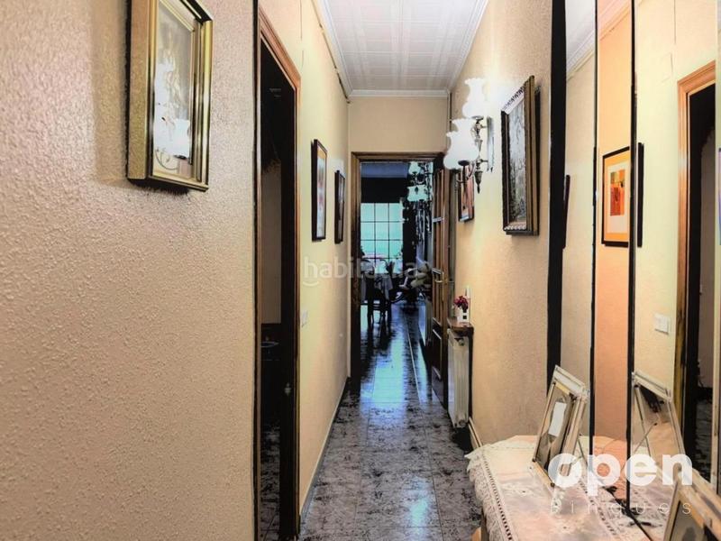 Foto f0de1da1-47dd-4c75-ad89-69f7c38a9581. Casa calle dàngel guimerà en Can Palet Terrassa