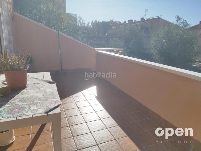 Foto 083a386f-84a4-47e2-b7a8-c2957b4b9584. Casa con riscaldamento parcheggio in Ca n´Oriol Rubí