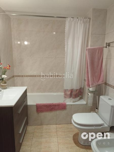 Foto ce92f59a-dcee-45d1-844b-4e7c94d3713b. Casa con riscaldamento parcheggio in Ca n´Oriol Rubí