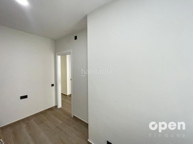 Foto 4189292b-b879-42bb-8e06-b9183e0b9fa0. Pis amb calefacció a Ca n'Aurell Terrassa