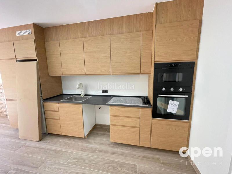 Foto 909c6b30-8d75-42ec-ad31-443858b43683. Pis amb calefacció a Ca n'Aurell Terrassa