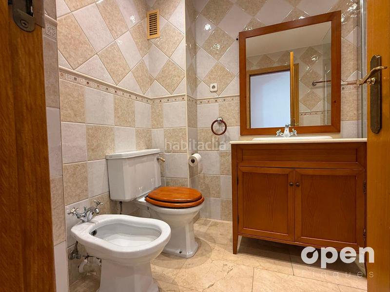 Foto b447d416-5268-47b6-bd26-74c4836326e3. Zweistöckige wohnung mit heizung parking in Ca n´Oriol Rubí