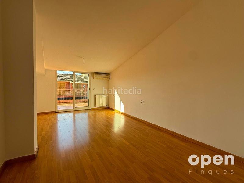 Foto ec2eb59a-4d4b-4256-a66c-485c8e0e604d. Zweistöckige wohnung mit heizung parking in Ca n´Oriol Rubí