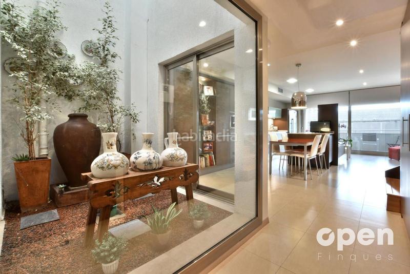 Foto 3755d306-85b3-4555-b171-c9e423f4b83d. Casa adosada calle de la poetessa caparà en Sant Pere Nord Terrassa