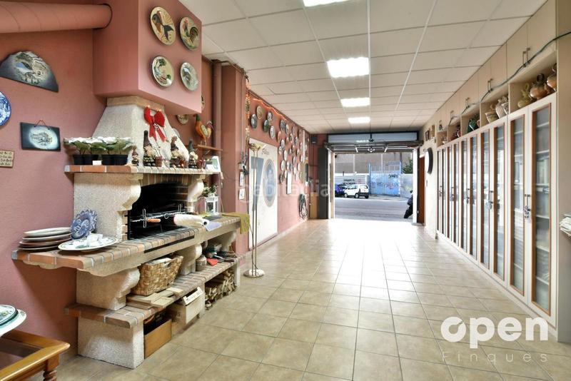 Foto 37a55b85-bcdb-41f2-85ea-a320ad95723e. Casa adosada calle de la poetessa caparà en Sant Pere Nord Terrassa