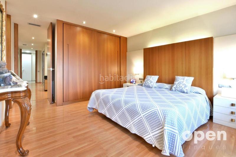 Foto 7e2009bc-b570-440e-9014-12437213dcbb. Casa adosada calle de la poetessa caparà en Sant Pere Nord Terrassa