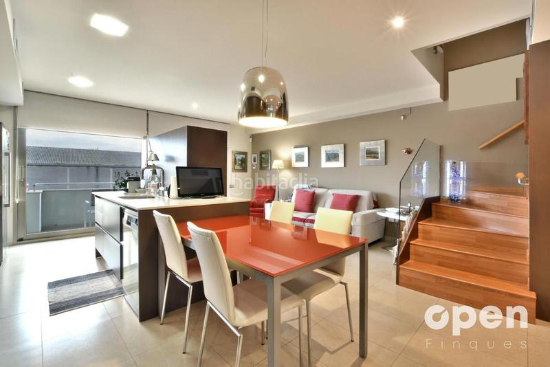 Foto 9f49db14-b06c-4c27-ba1f-cc5b7146fdef. Casa adosada calle de la poetessa caparà en Sant Pere Nord Terrassa