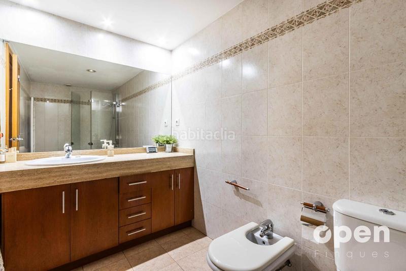 Foto d1a857ab-7401-42a8-a735-9af248d3bbc6. Duplex avec chauffage dans Ca n'Aurell Terrassa