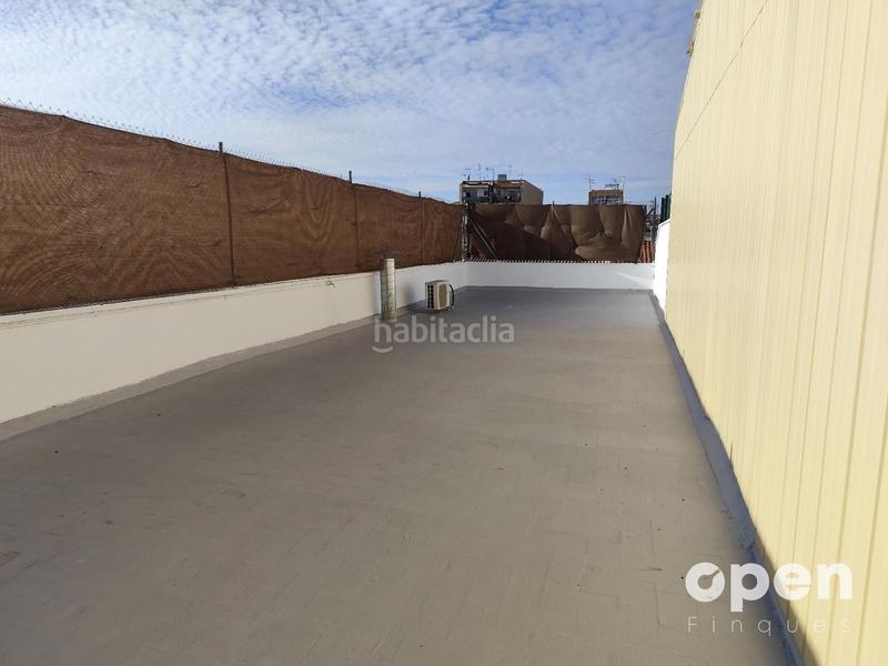 Foto 789cc16d-705d-4458-b4ed-228388e5d80a. Dúplex calle pompeu fabra en Sant Pere Nord Terrassa