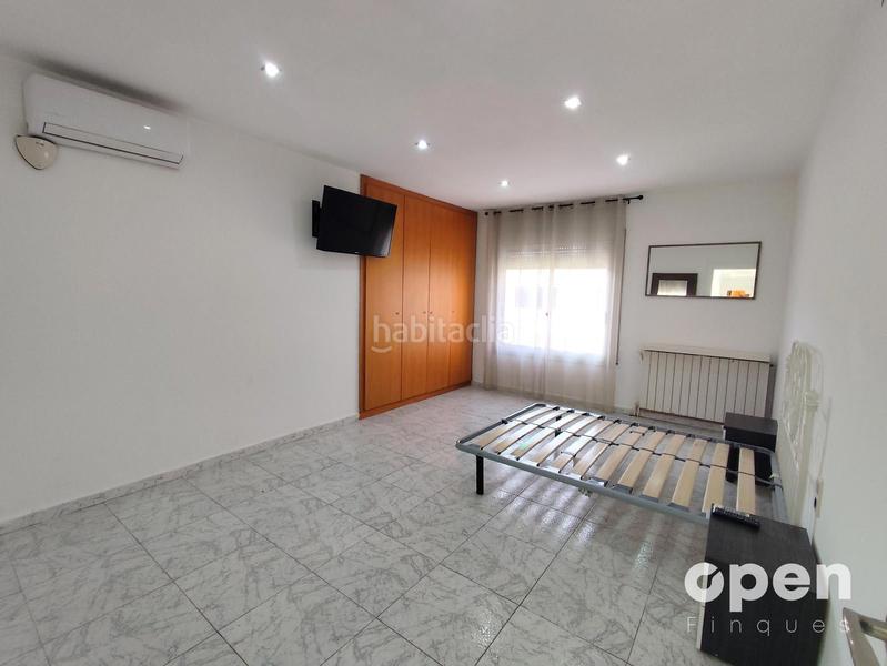 Foto db60ec2d-4e7d-45f6-a4ac-2b714d3f572c. Dúplex calle pompeu fabra en Sant Pere Nord Terrassa