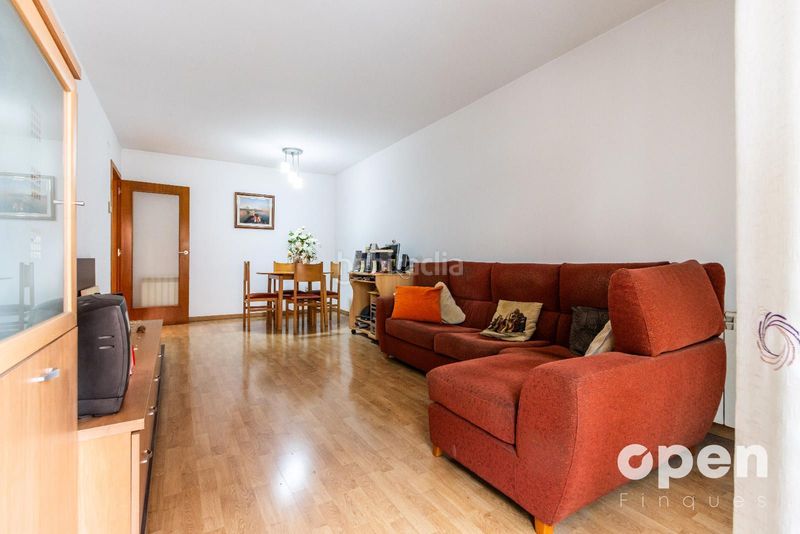 Foto 214f3164-cf60-4b13-bf83-4ba40ff8d627. Pis amb calefacció aparcament a Egara Terrassa