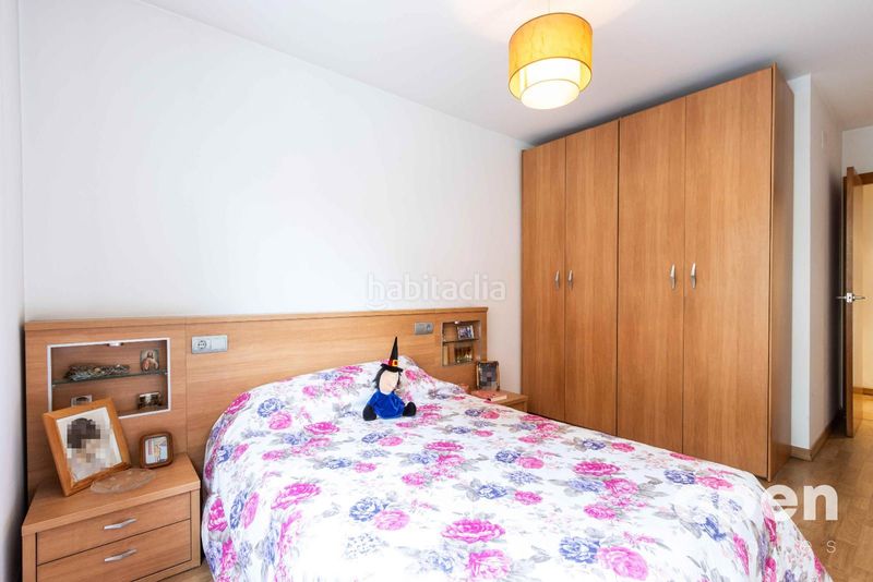 Foto 5515b780-1556-4c7e-bcbe-0e0f72d3a852. Pis amb calefacció aparcament a Egara Terrassa