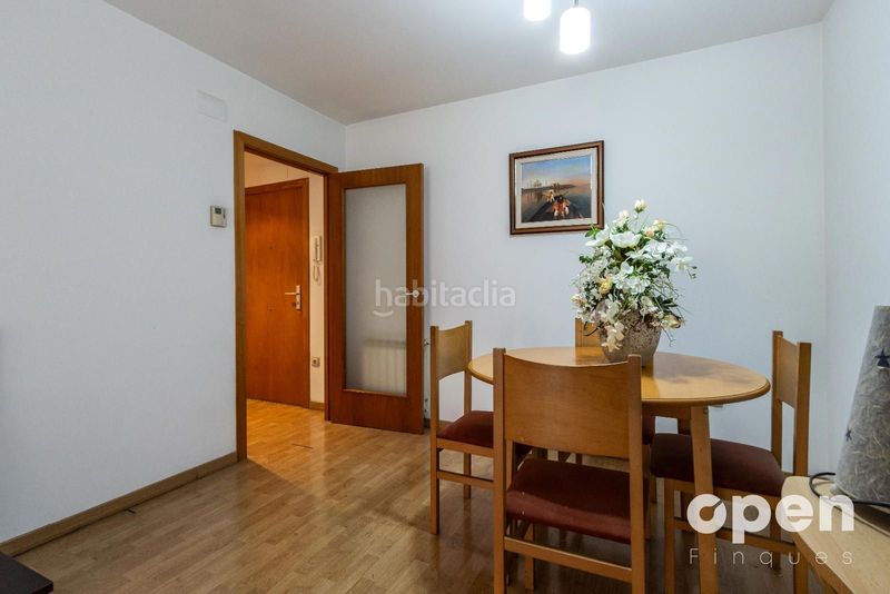 Foto 7b96cd6c-783d-488a-8ec0-ed3e40d519c1. Pis amb calefacció aparcament a Egara Terrassa