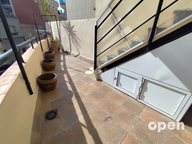 Foto 64f3dac1-e986-48fd-b2cb-9400c3ae7f88. Chalet calle de josep trueta en Ca n'Aurell Terrassa