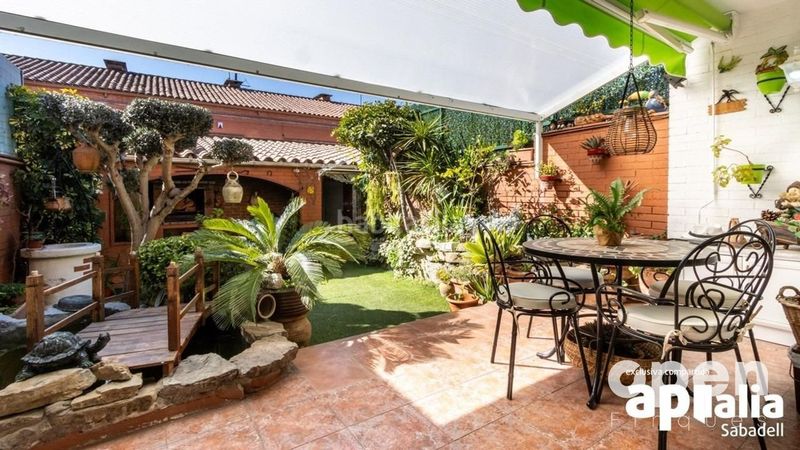 Foto 0f041ff5-d525-4d4a-98fd-bc1f274e6d2b. Casa adossada amb aparcament piscina a Les Arenes - La Grípia - Can Montllor Terrassa