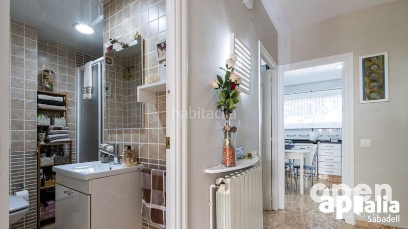 Foto 2200ba70-c994-42fd-9833-fe7d26cac378. Casa adossada amb aparcament piscina a Les Arenes - La Grípia - Can Montllor Terrassa