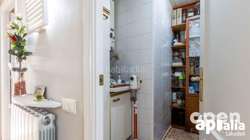 Foto 584fb9fb-a232-4b21-b1a3-e584ea4e87d3. Casa adossada amb aparcament piscina a Les Arenes - La Grípia - Can Montllor Terrassa