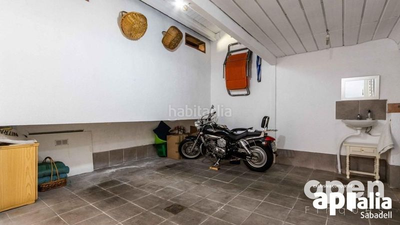 Foto 70d0ec60-d7f0-40a7-8fc4-686350de7066. Casa adossada amb aparcament piscina a Les Arenes - La Grípia - Can Montllor Terrassa