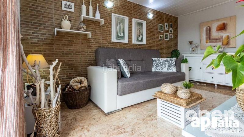 Foto fb888b46-5954-4779-9f62-59ff94c365ac. Casa adossada amb aparcament piscina a Les Arenes - La Grípia - Can Montllor Terrassa