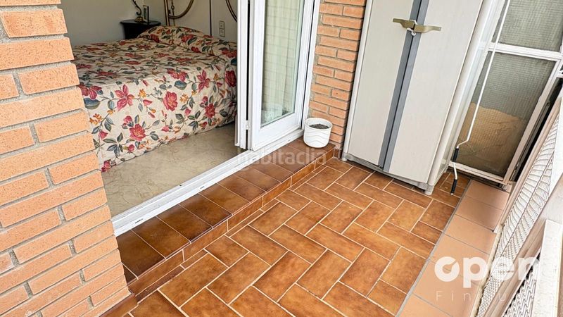 Foto b6f75471-9f88-4434-a950-fcb2214c011b. Pis amb calefacció aparcament a Barri del Centre Terrassa
