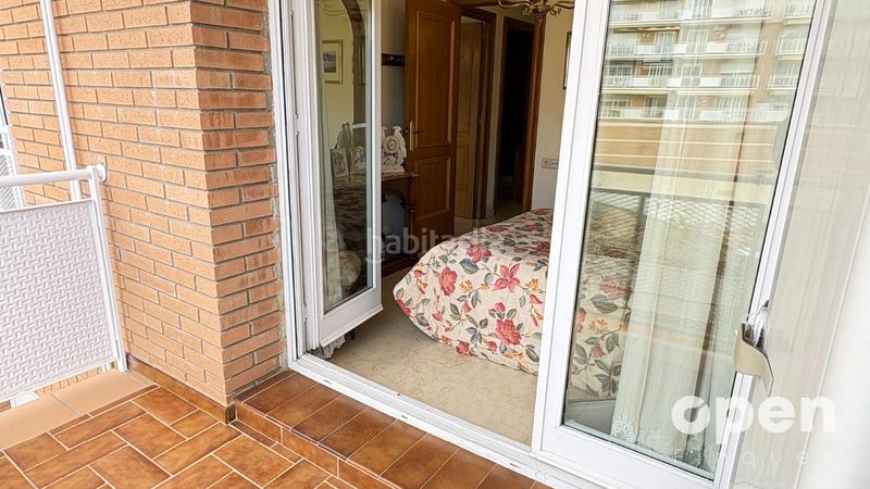 Foto da94083a-6fc4-4cb3-8f12-113e813c578b. Pis amb calefacció aparcament a Barri del Centre Terrassa