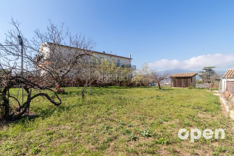 Foto e0eeb9b7-8bbb-472d-86f9-be0e838afc12. Xalet amb calefacció aparcament piscina a Eixample - Can Bogunyà Castellar del Vallès