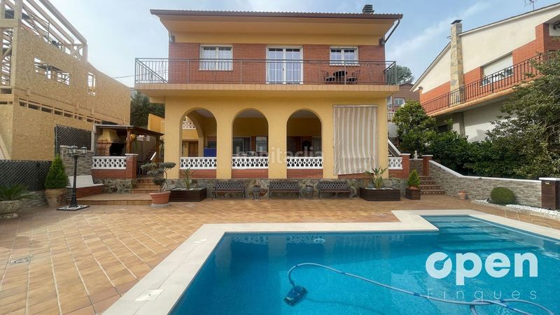 Foto 534a19b8-7114-4b81-a1d4-edffee4aad5d. Xalet amb calefacció aparcament piscina a Castellnou-Can Mir-Can Solà Rubí