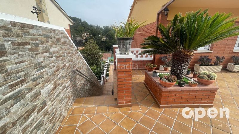 Foto bef67356-a38b-486f-9e2d-5b5ca6ab2d2f. Xalet amb calefacció aparcament piscina a Castellnou-Can Mir-Can Solà Rubí