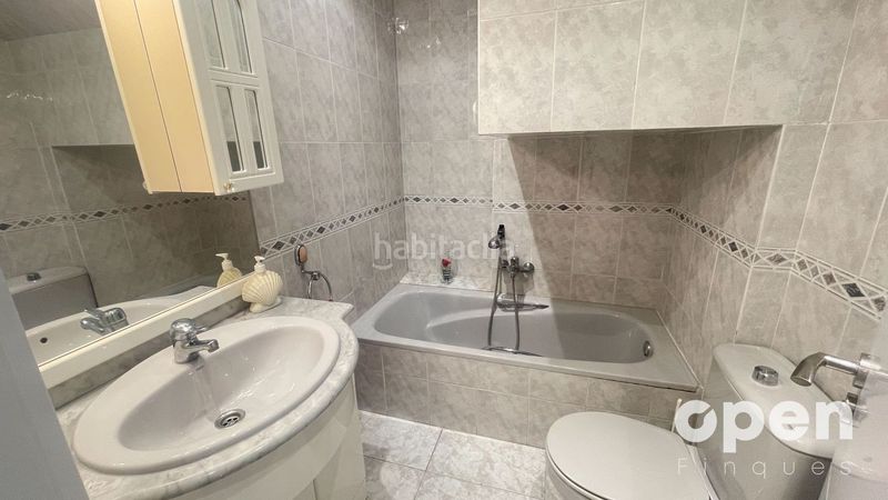 Foto cf830044-dd26-4d7b-9e88-465c2caaf7f8. Xalet amb calefacció aparcament piscina a Castellnou-Can Mir-Can Solà Rubí