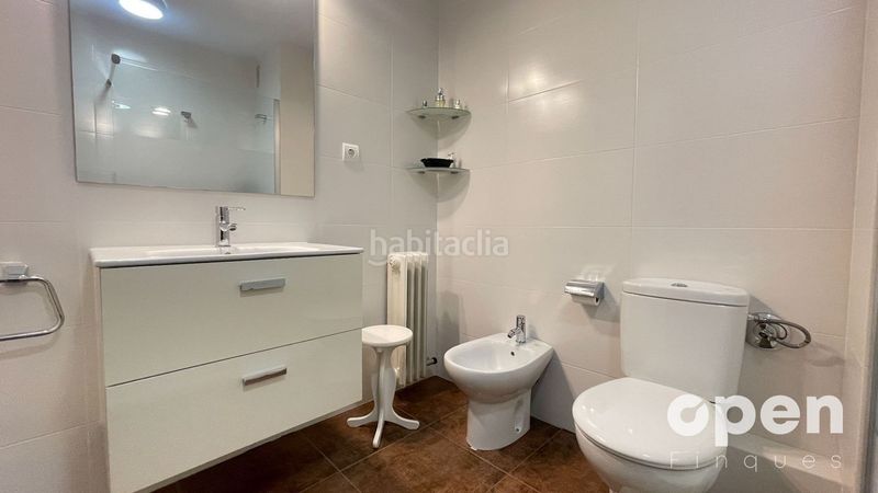 Foto afa42d94-aa6d-465c-9e1b-2b1b5e95d89b. Pis amb calefacció a Can Boada Terrassa