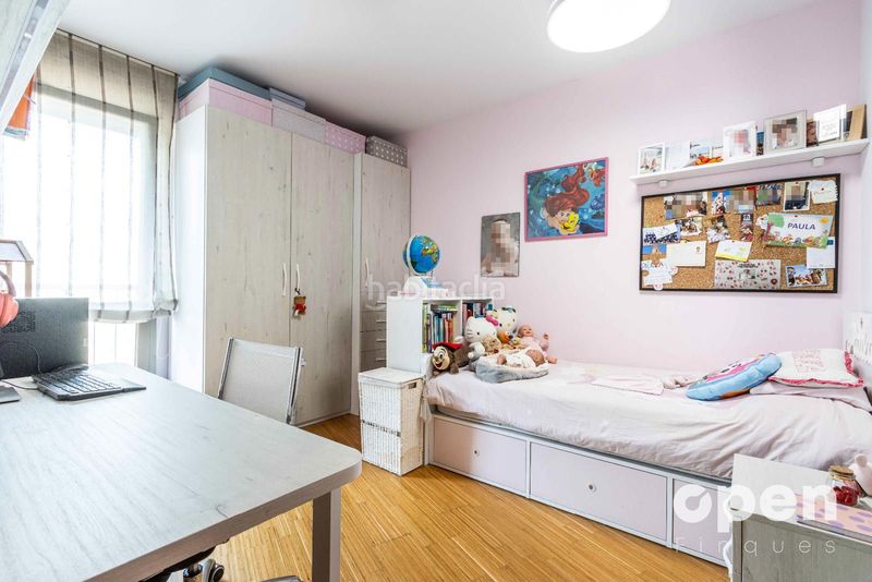 Foto 99da8bd7-b38e-424f-9370-2c65815908cd. Pis amb calefacció aparcament a Barri del Centre Terrassa