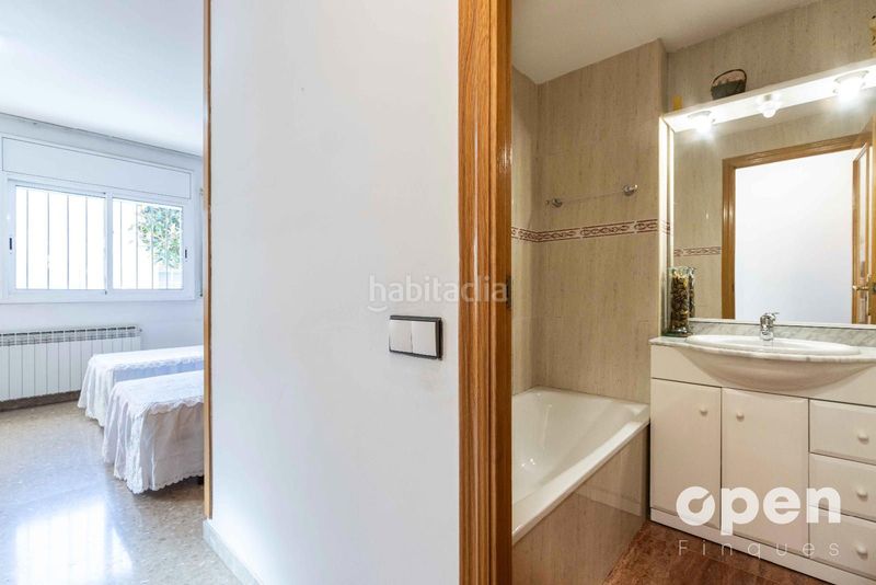 Foto 1fd57fc7-314f-48ee-bd9f-a81251846430. Pis amb calefacció a Zona Esportiva Terrassa