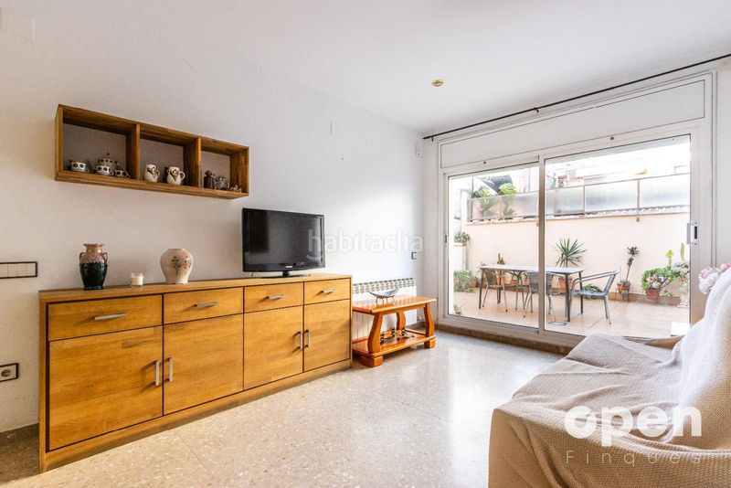 Foto 550549e1-7515-4c61-806a-3e1bd869fe04. Pis amb calefacció a Zona Esportiva Terrassa